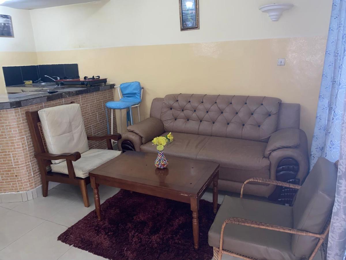 Appartements Chez Leo Brazzaville Eksteriør billede