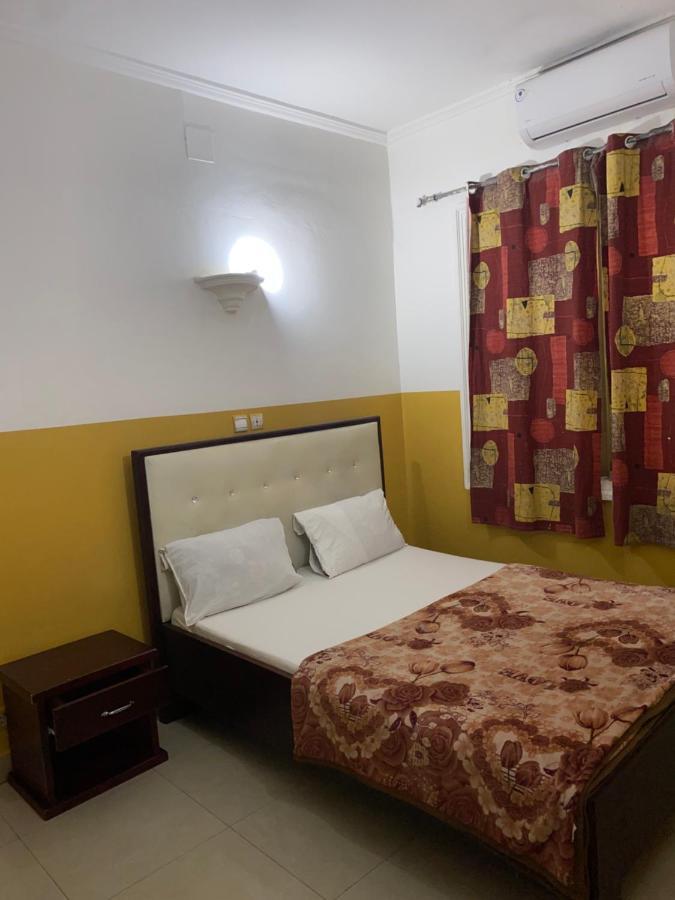 Appartements Chez Leo Brazzaville Eksteriør billede