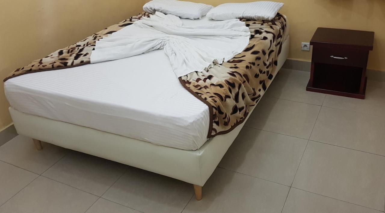 Appartements Chez Leo Brazzaville Eksteriør billede